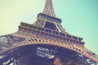 法国巴黎的埃菲尔铁塔摄影高清图片